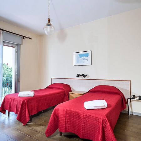 Villa Collina Giardini Naxos Exterior foto