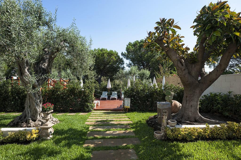 Villa Collina Giardini Naxos Exterior foto