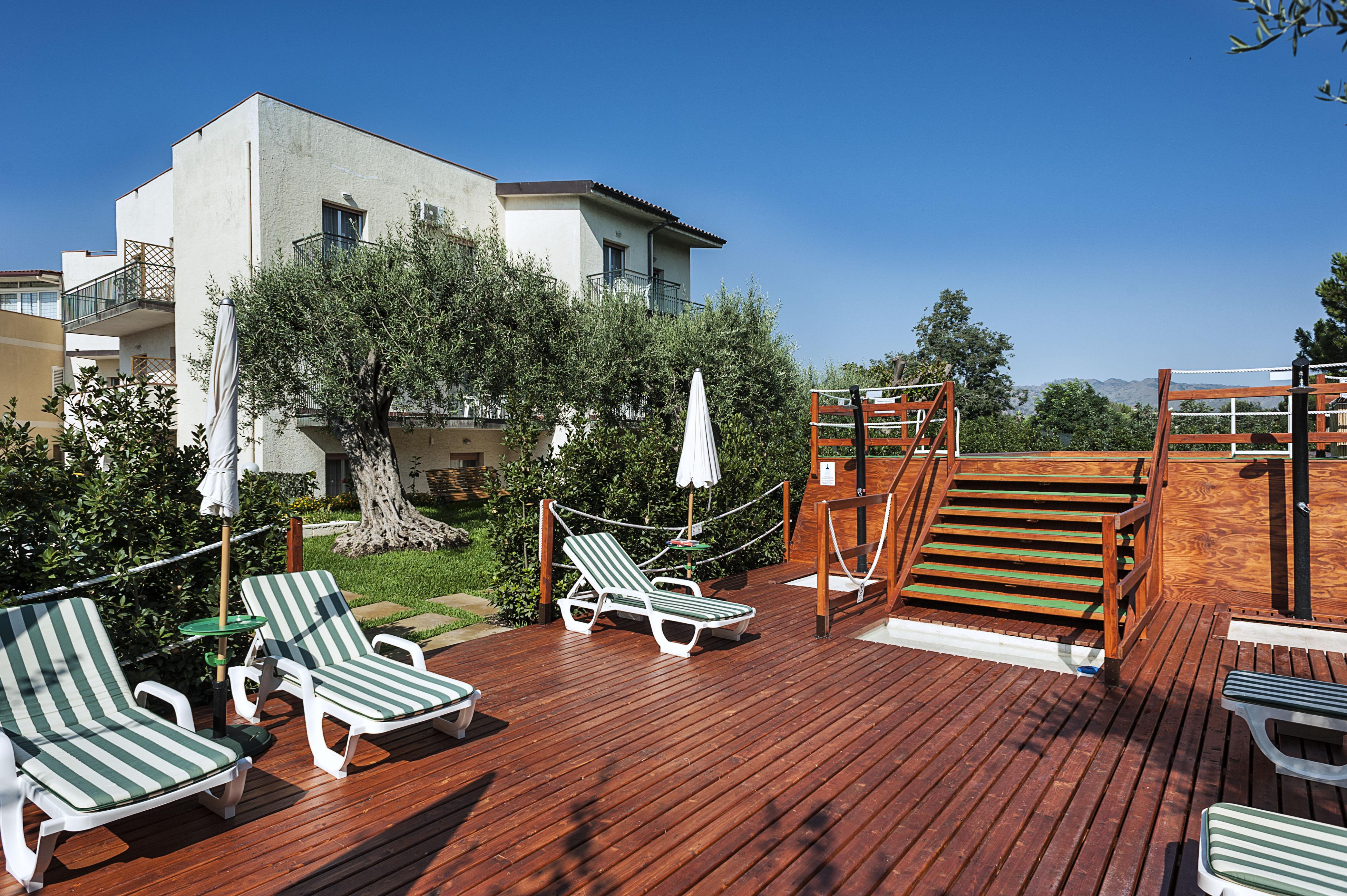 Villa Collina Giardini Naxos Exterior foto
