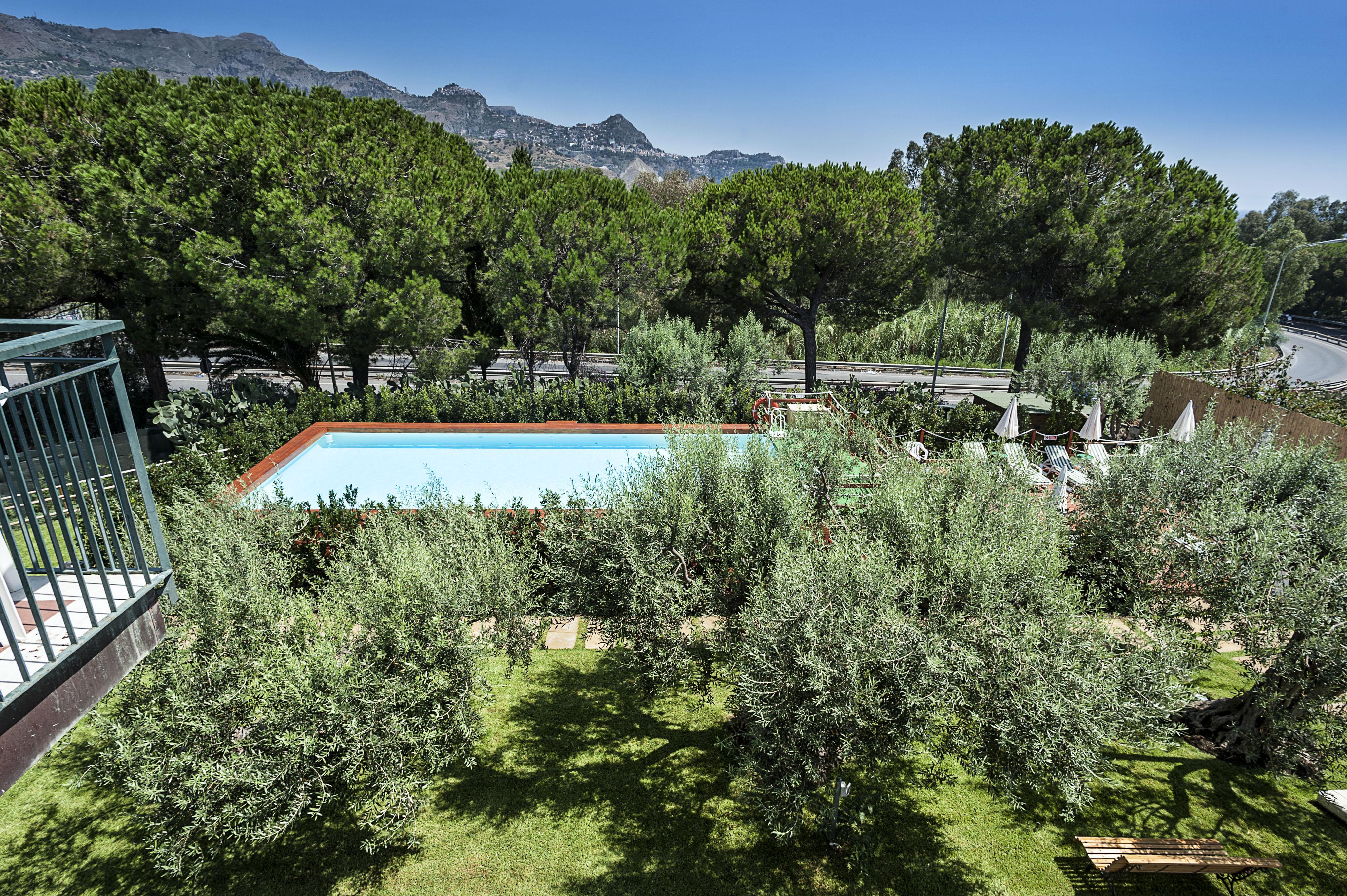 Villa Collina Giardini Naxos Exterior foto