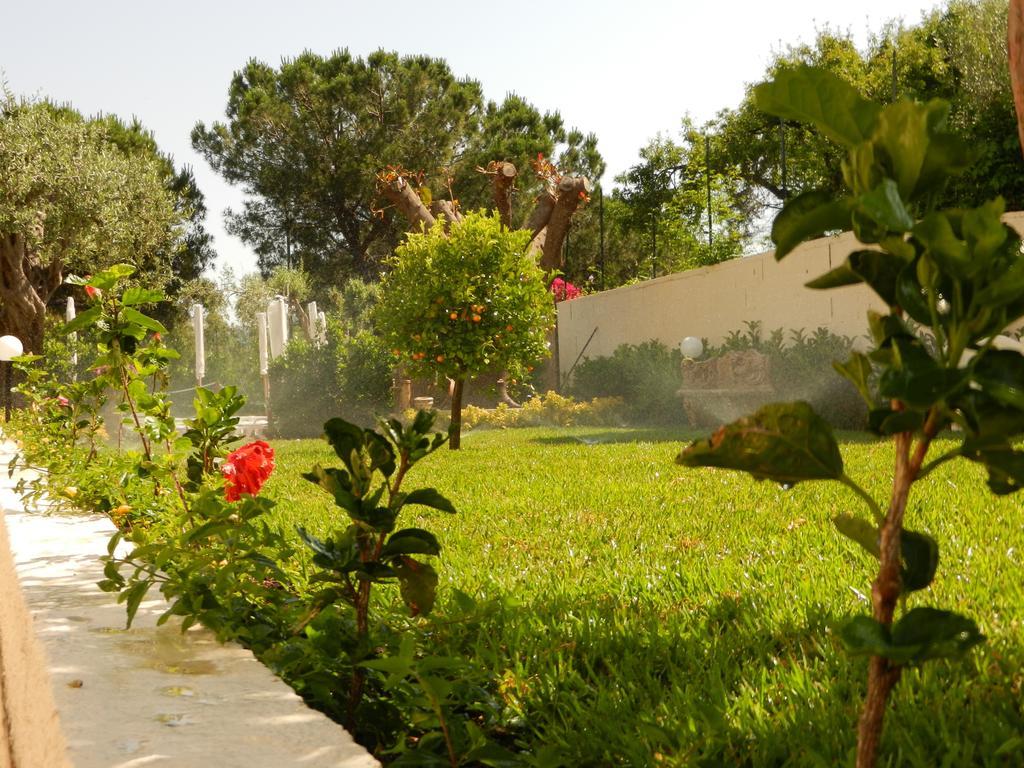 Villa Collina Giardini Naxos Exterior foto