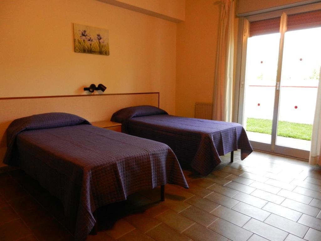 Villa Collina Giardini Naxos Quarto foto