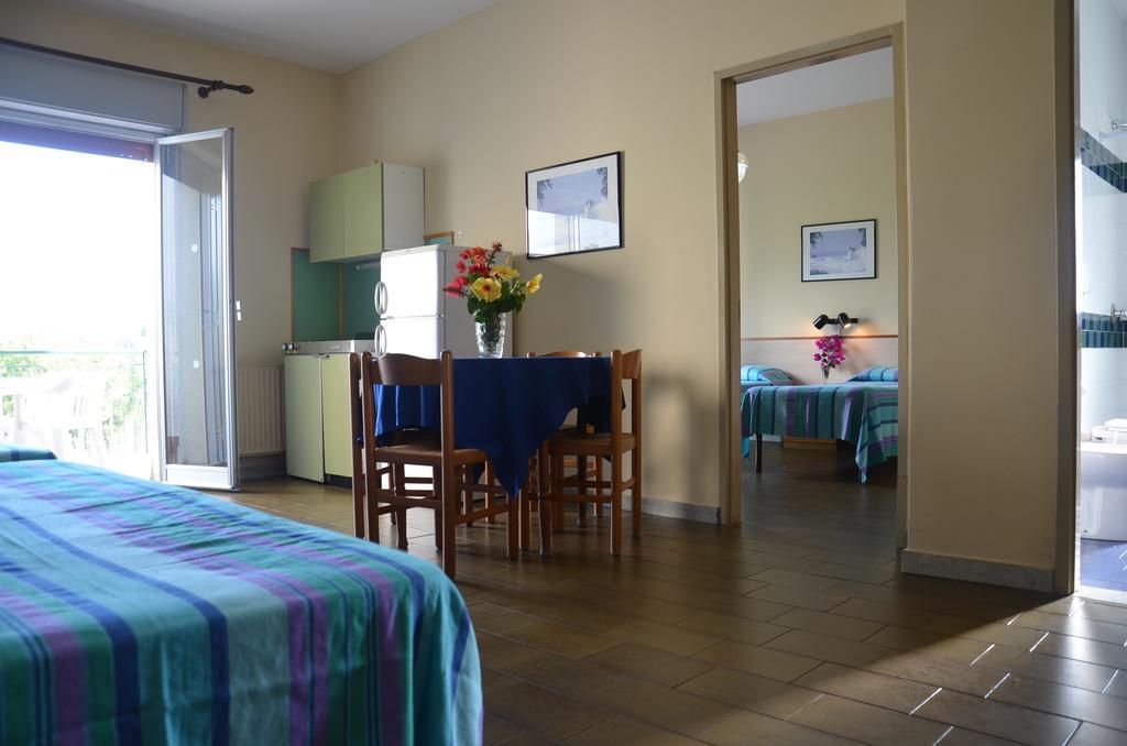 Villa Collina Giardini Naxos Quarto foto