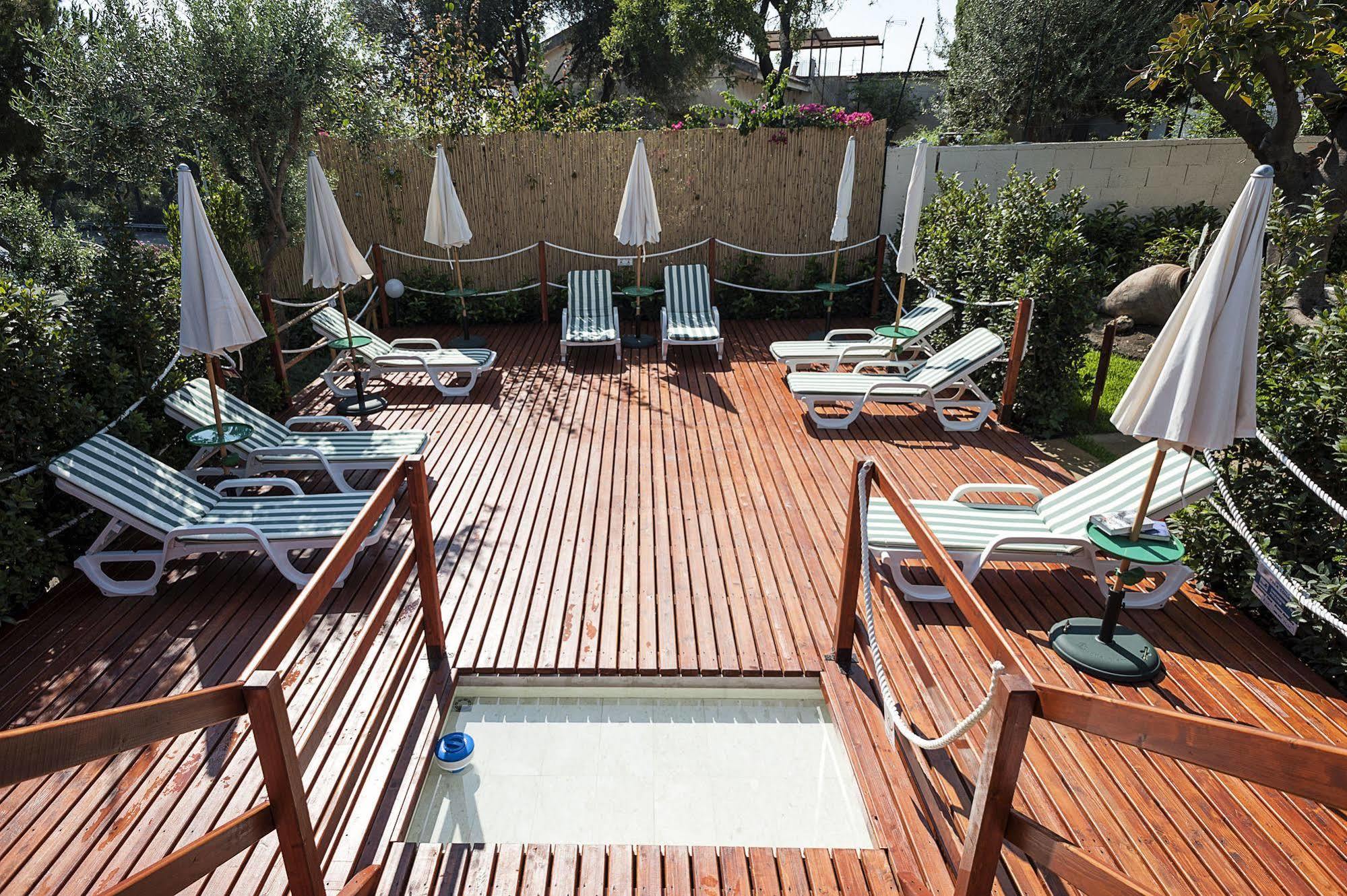 Villa Collina Giardini Naxos Exterior foto