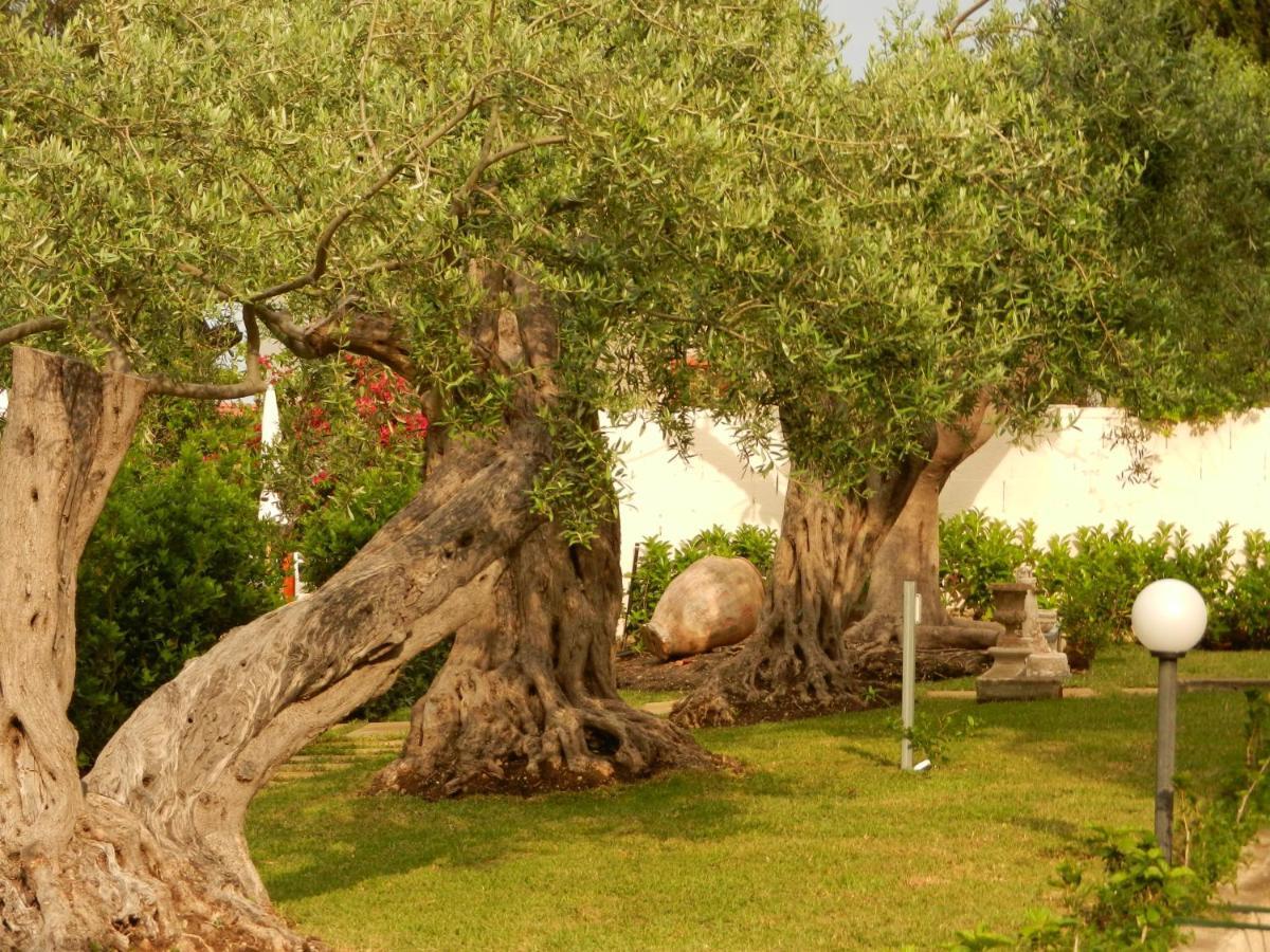 Villa Collina Giardini Naxos Exterior foto